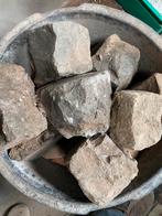 Gratis kasseien, Tuin en Terras, Ophalen, Zo goed als nieuw