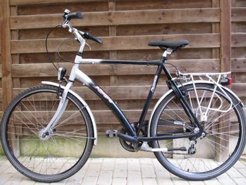 Twee herenfietsen 115 en 105 euro In Tielt- Winge beschikbaar voor biedingen