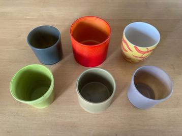 6 x bloempotten diameter 13 cm tot 16 cm beschikbaar voor biedingen