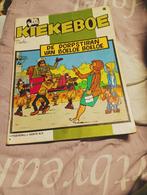 Papieren softcover van de reeks Kiekeboe , zwart wit ingekle, Boeken, Gelezen, Eén stripboek, Merho, Ophalen of Verzenden
