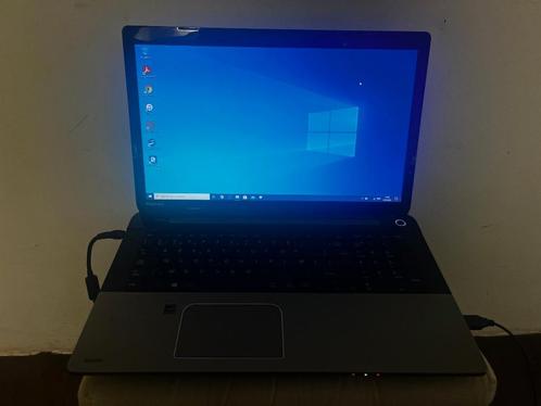Toshiba Laptop, Computers en Software, Windows Laptops, Gebruikt, 17 inch of meer, HDD, 3 tot 4 Ghz, Azerty, Met videokaart, Ophalen