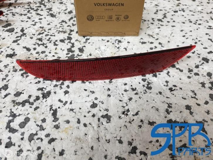GOLF 6 DONKER Reflector BUMPER LINKS linksachter 5K0945105G, Autos : Pièces & Accessoires, Éclairage, Volkswagen, Utilisé, Enlèvement ou Envoi