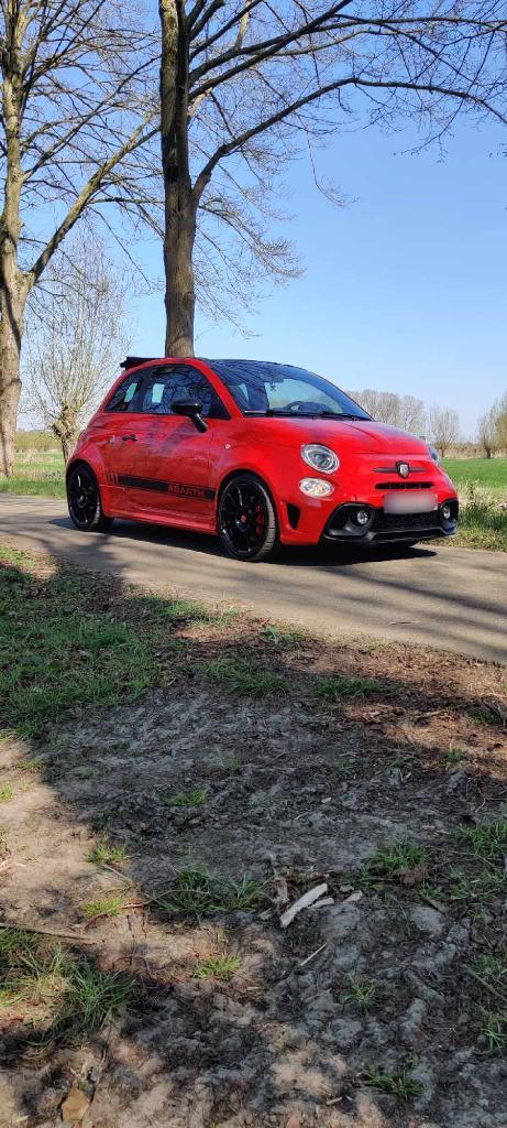 Abarth 595C Competizione, Auto's, Abarth, Particulier, 500C, Airbags, Airconditioning, Alarm, Bluetooth, Boordcomputer, Centrale vergrendeling