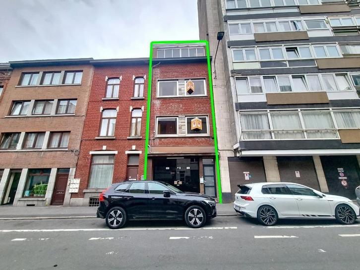IMMEUBLE MIXTE À VENDRE, Immo, Huizen en Appartementen te koop, Charleroi, tot 200 m², Woning met bedrijfsruimte, F
