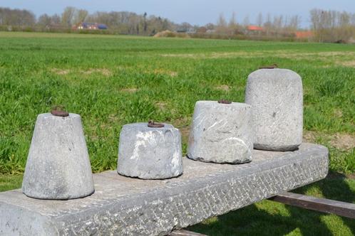 anciennes pierres de poids en pierre bleue, Jardin & Terrasse, Décoration murale de jardin, Utilisé, Enlèvement ou Envoi