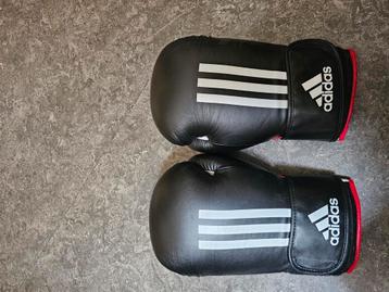 Adidas energy 100 boxing gloves 14oz beschikbaar voor biedingen