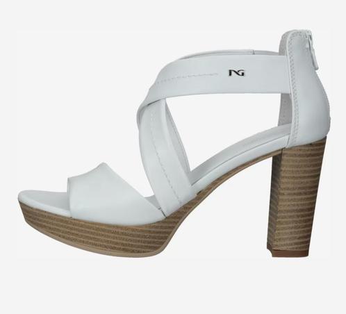 Sandales Nero Giardino blanches, Vêtements | Femmes, Chaussures, Neuf, Sandales et Mûles, Blanc, Enlèvement ou Envoi