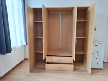 Chambre à coucher complète. Garde robe ,lit, sommier, matela, Enlèvement ou Envoi, Utilisé