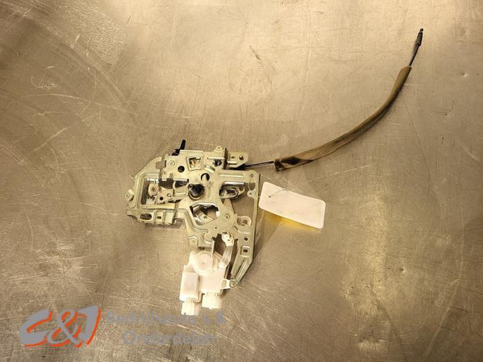 Schuifdeur Slotmechaniek rechts van een Renault Master, Auto-onderdelen, Carrosserie, Renault, Gebruikt, 3 maanden garantie, Ophalen of Verzenden