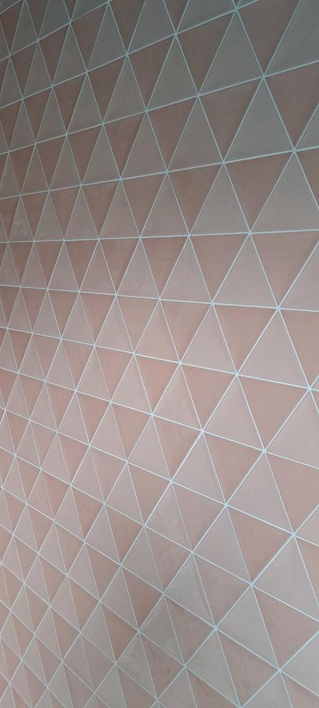 Roze driehoekige tegels ongebruikt 7,8m2, Bricolage & Construction, Dalles & Carrelages, Neuf, Enlèvement ou Envoi