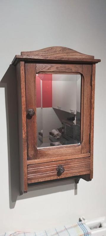 Art deco scheerkast met afgeschuinde spiegel, Enlèvement