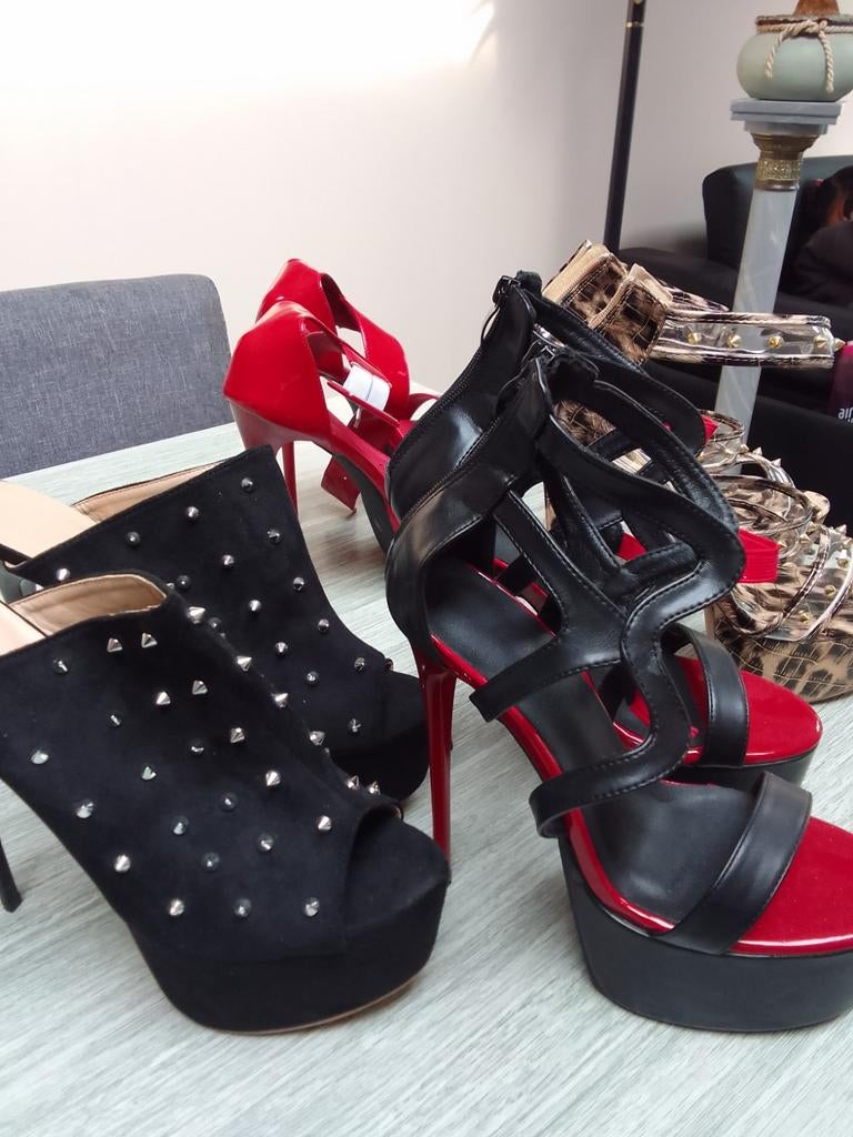 Lot de 4 pair sexy highheels taille 41,5., Enlèvement