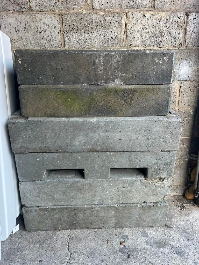 6 blocs de clôture, Enlèvement, Comme neuf