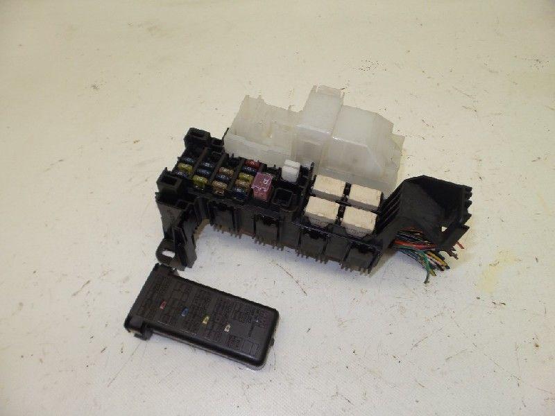 BOITIER FUSIBLES Suzuki Grand Vitara I (FT / GT / HT), Utilisé, Suzuki