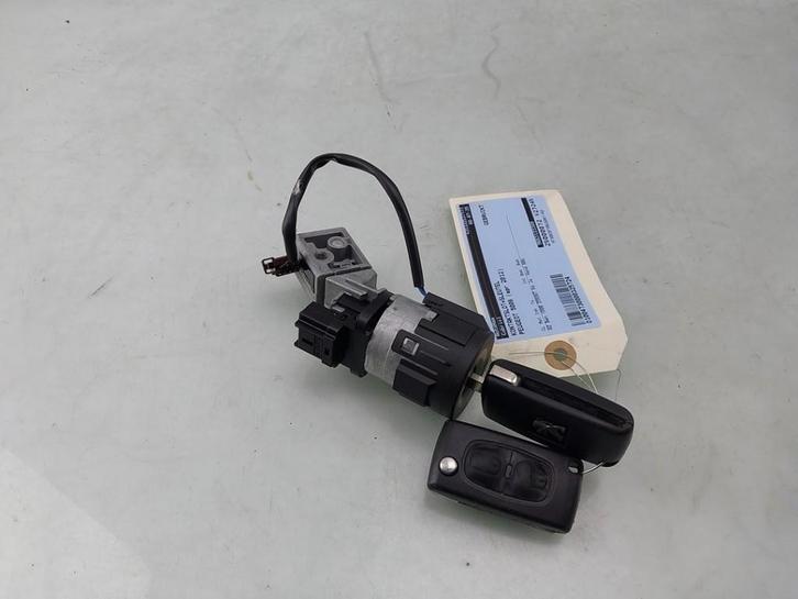 CONTACTSLOT + SLEUTEL Peugeot 5008 I (0A / 0E), Auto-onderdelen, Overige Auto-onderdelen, Peugeot, Gebruikt