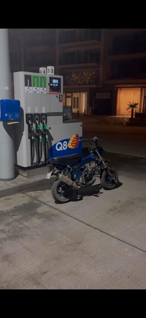 Honda Dax, Fietsen en Brommers, Brommers | Crossbrommers, Zo goed als nieuw, Honda, Ophalen