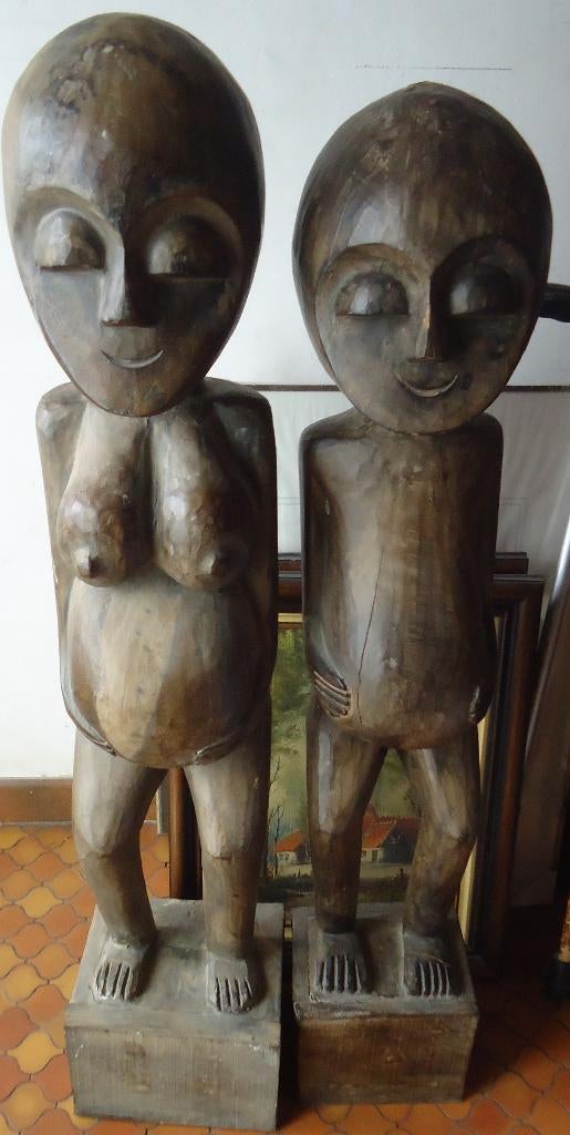 Twee grote houten antieke beelden, Statue, Bois, 1 mètre - 2 mètres, Enlèvement