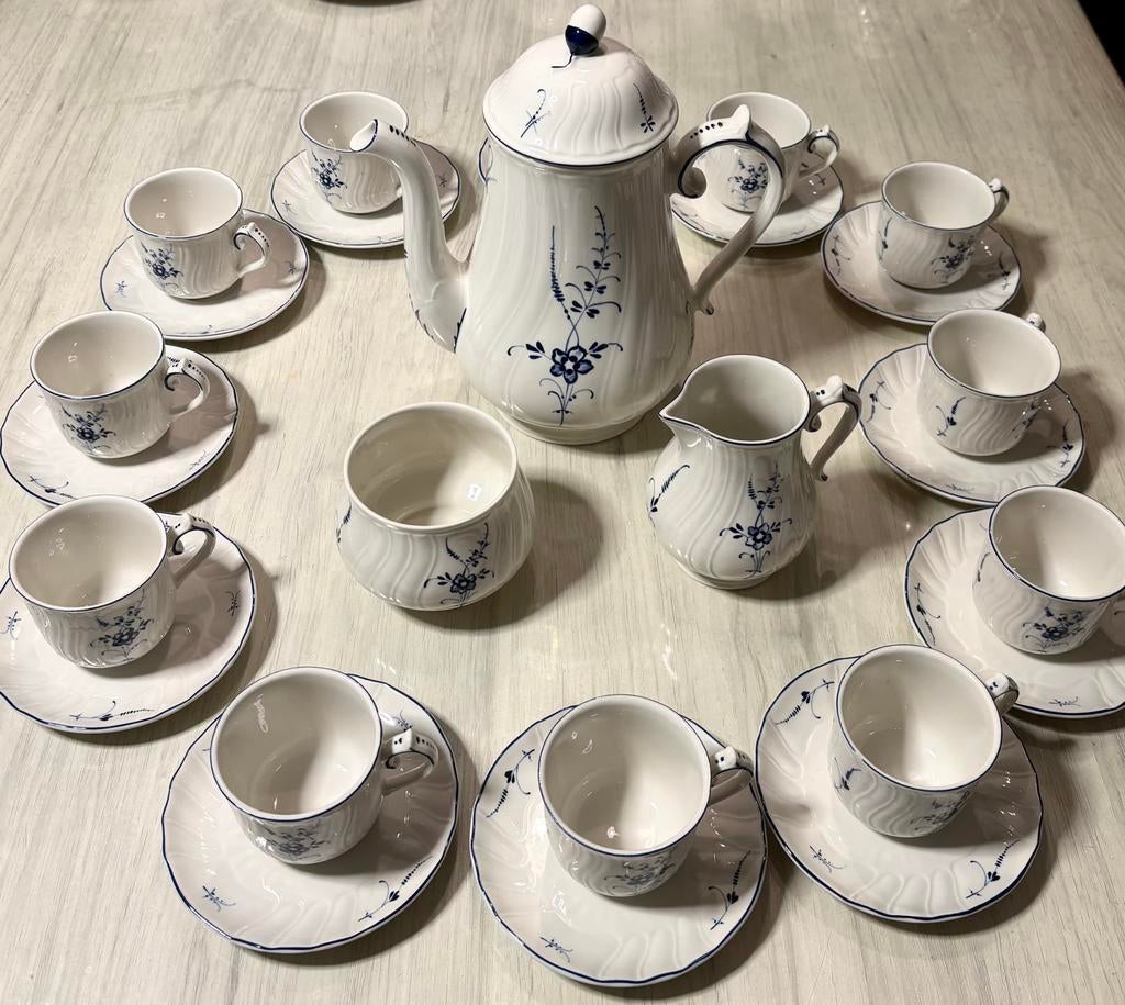 Vieux Luxembourg Villeroy & Boch Service à café 12 personnes, Enlèvement