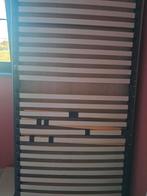 Eenpersoonsbed met bijpassend nachtkastje, Ophalen, Gebruikt, Lattenbodem