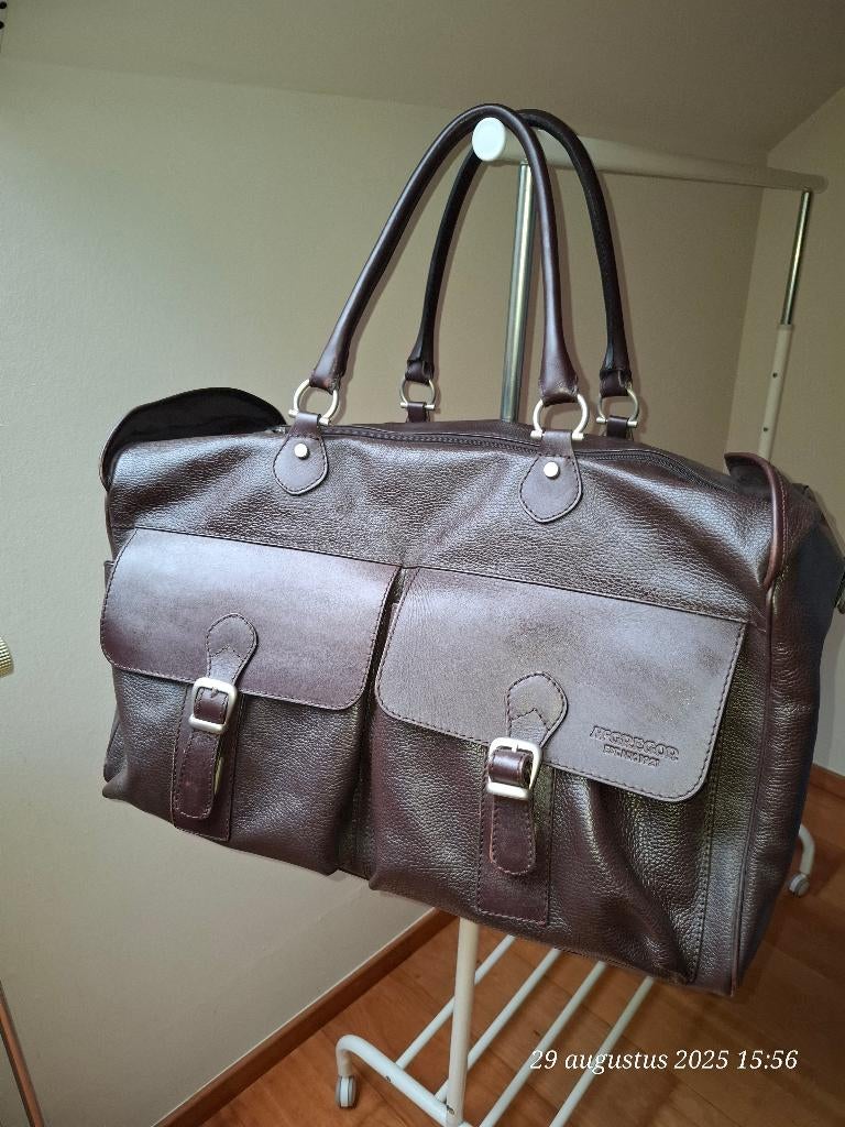 reistas Mc Gregor, Ophalen, Zo goed als nieuw, Bruin