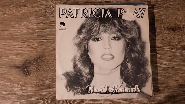 7" Patricia Paay - Who let the heartache in, Cd's en Dvd's, Vinyl Singles, Gebruikt, Single, Pop, 7 inch, Ophalen of Verzenden