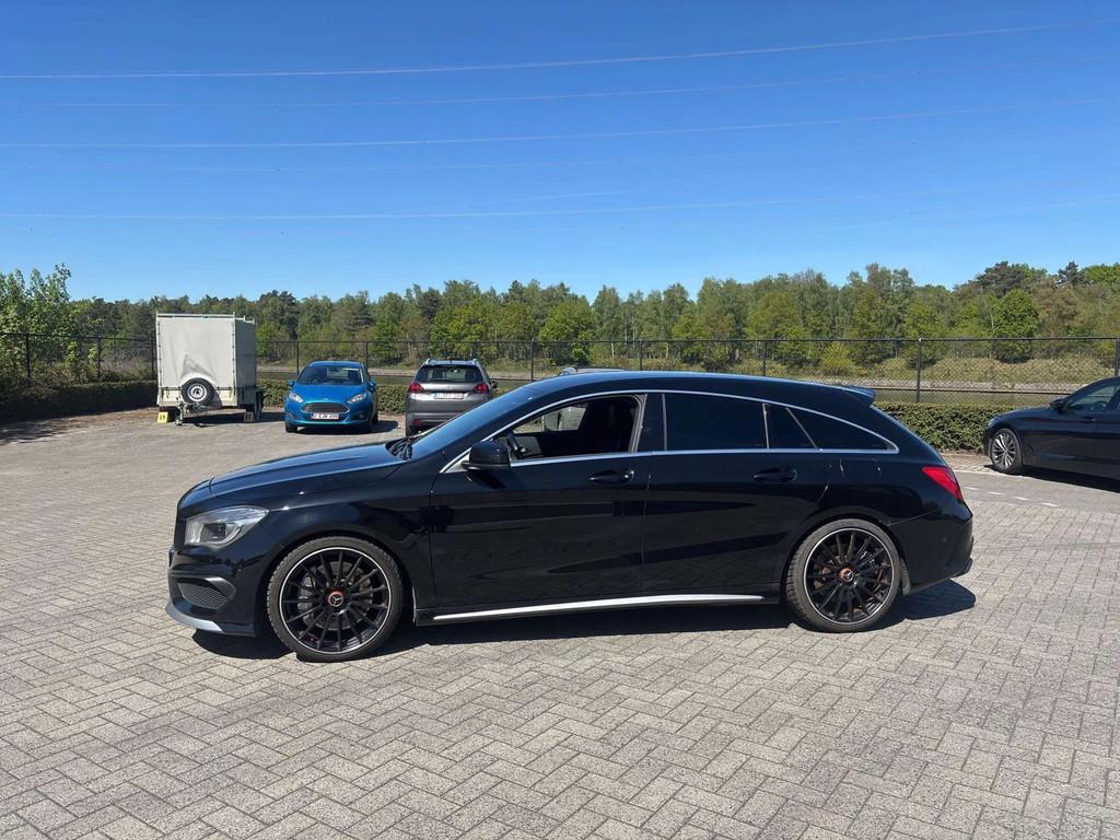 Mercedes-Benz CLA-Klasse Shooting Break 45 AMG BREAK|4-MATIC, Auto's, Mercedes-Benz, Automaat, CLA, Gebruikt, Zwart