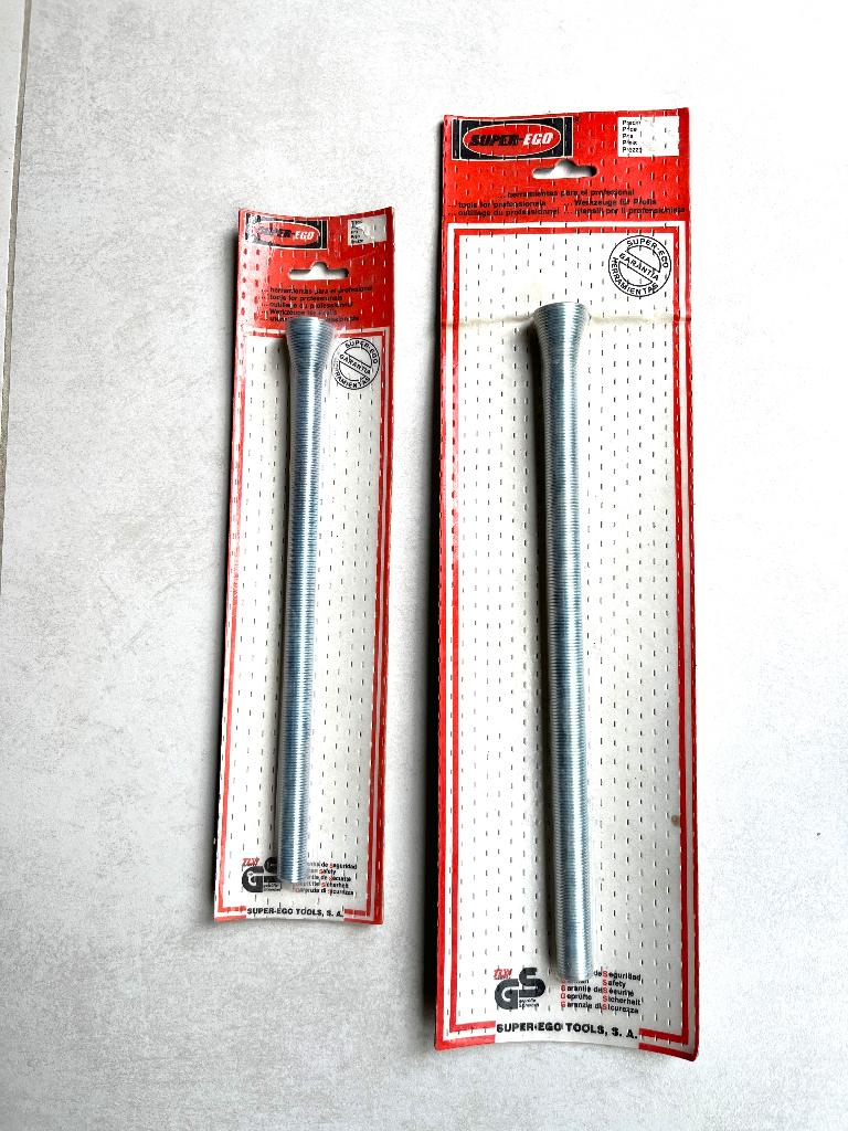 2 ressorts pliants, neufs dans leur emballage., Bricolage & Construction, Tuyaux & Évacuations, Neuf, Enlèvement ou Envoi, Autres matériaux