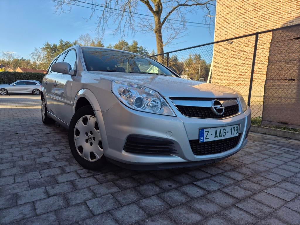 OPEL VECTRA 1.9 CDTI EN BON ÉTAT (HOMOLOGUÉ VVK), Cruise Control, Achat, Entreprise, 5 portes