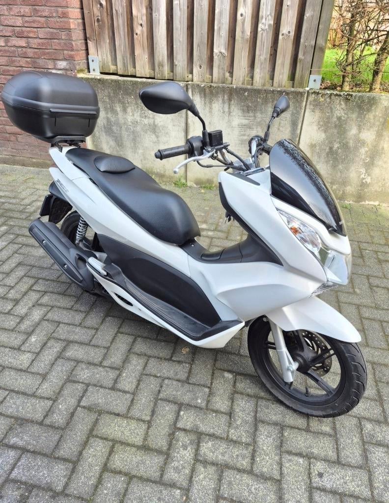 Honda Pcx 125 avec 4700 km., Vélos & Vélomoteurs, Cyclomoteurs | Honda, Enlèvement
