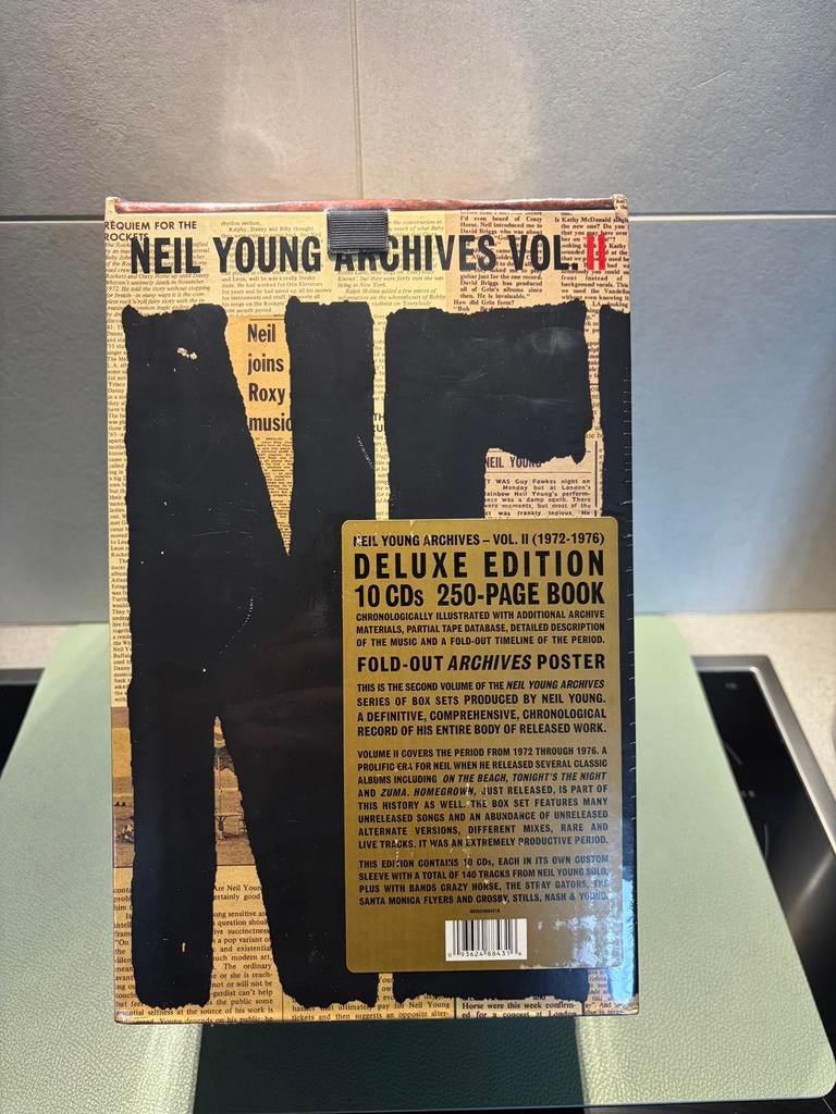 Neil Young Archives volume 2 deluxe edition 1972-1976! Mint, CD & DVD, CD | Rock, Enlèvement ou Envoi, Neuf, dans son emballage