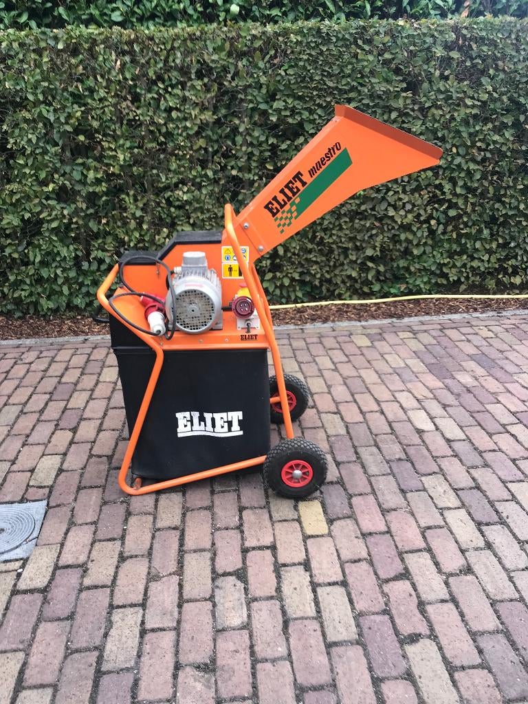 Hakselaar: eliet maestro City Elektro 400V 3kW, Eliet, Électrique, Enlèvement, Sac de ramassage