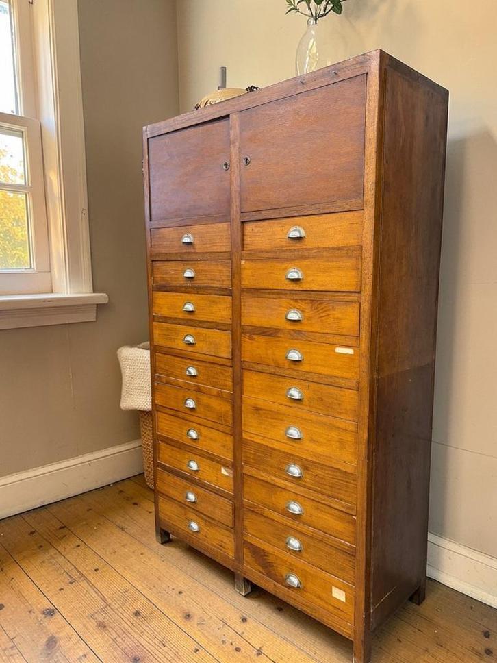 vintage houten industriële ladekast/ archiefkast, Antiek en Kunst, Curiosa en Brocante, Ophalen