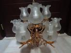 *Très beau lustre en bronze antique avec verre opalin décoré, Maison & Meubles, Enlèvement ou Envoi