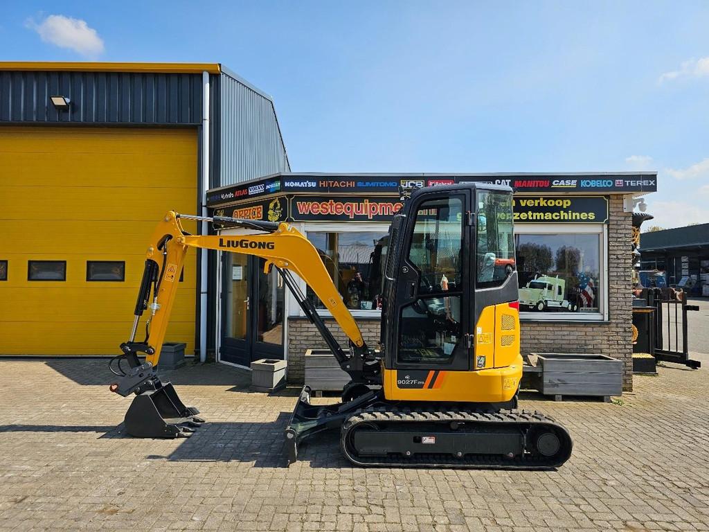 Liugong 9027F WE1658, Articles professionnels, Machines & Construction | Grues & Excavatrices, Excavatrice