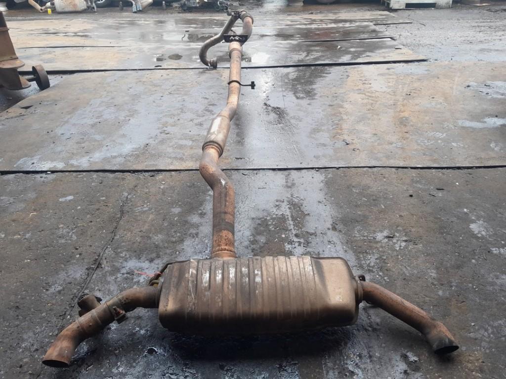 ÉCHAPPEMENT ARRIÈRE SILENCIEUX GLA AMG (156.9) (03-2014/-), Utilisé, Mercedes-Benz