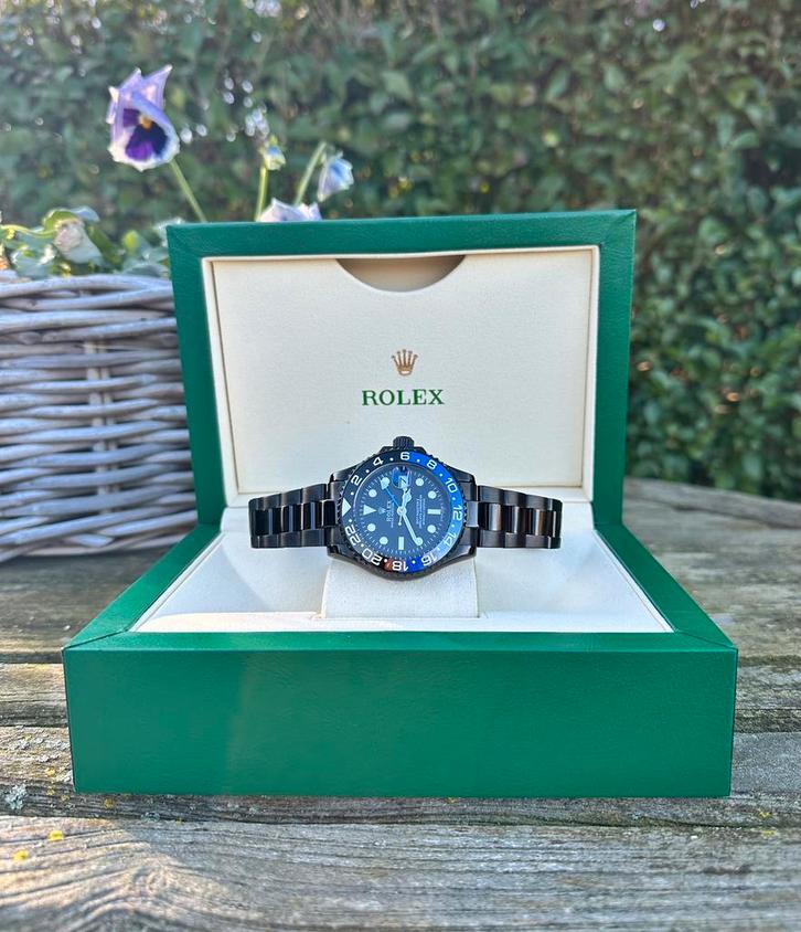 Rolex GMT-Master « Batman » toute noire, Bijoux, Sacs & Beauté, Montres | Hommes, Neuf, Rolex, Enlèvement ou Envoi