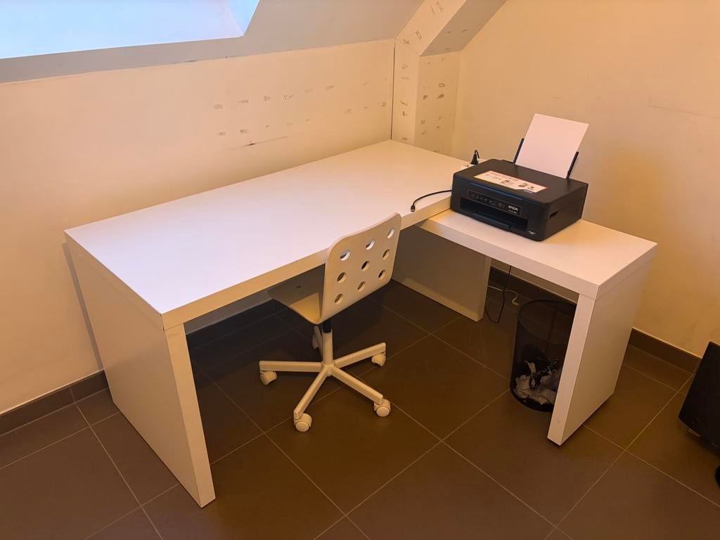 Bureau met bureaustoel, Huis en Inrichting, Ophalen, Gebruikt, IKEA