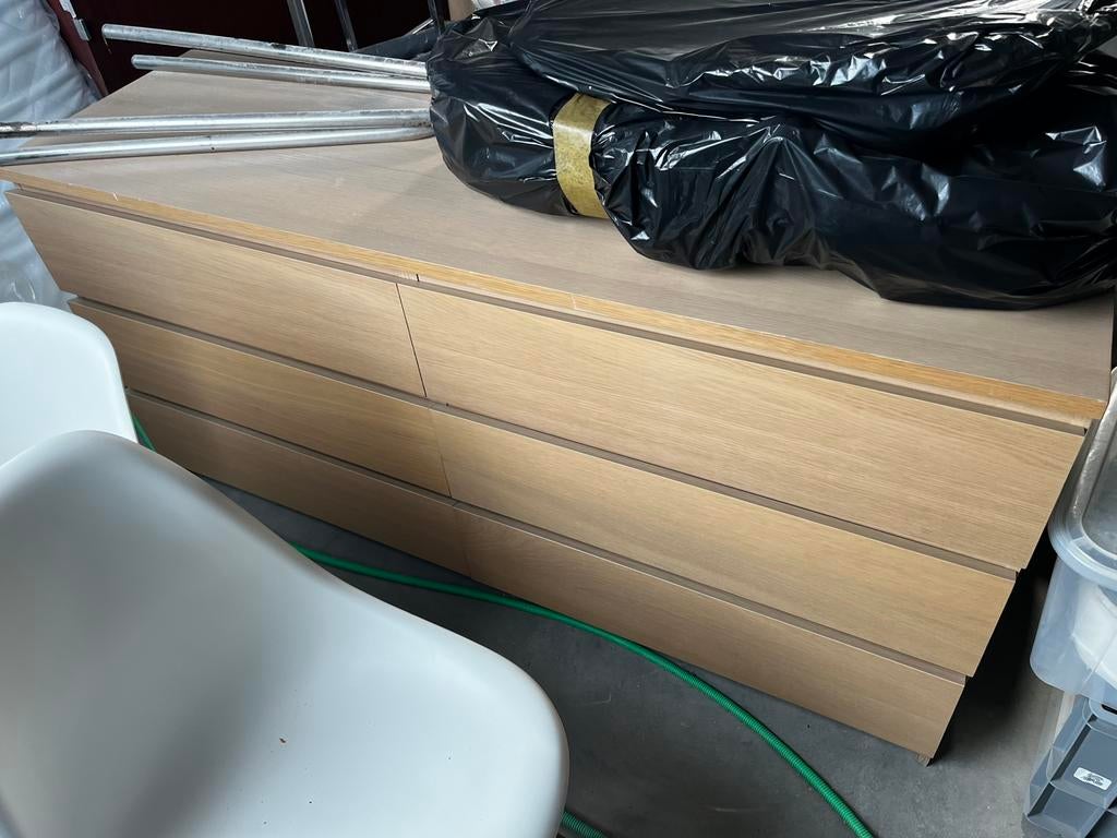 Gratis IKEA MALM met gebruikssporen, Enlèvement