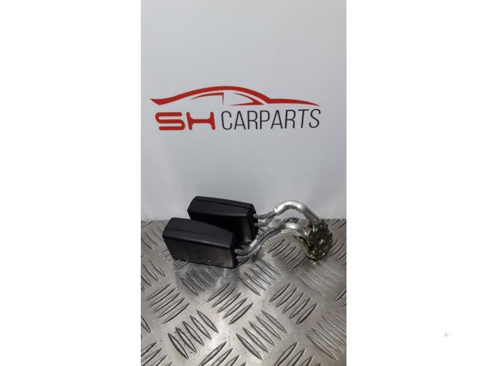 Insertion ceinture de sécurité arrière centre d'un Volksw, Autos : Pièces & Accessoires, Volkswagen, -, 3 mois de garantie, Utilisé