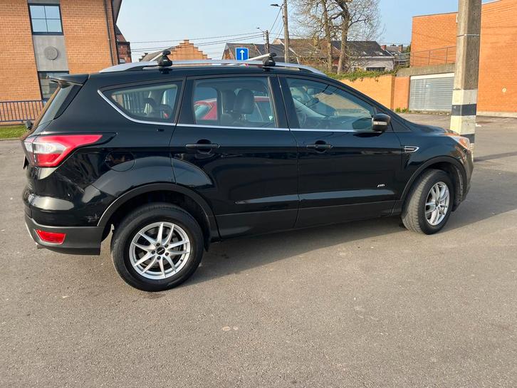 Kuga titanium 2.0 tdci, Autos, Ford, Particulier, Kuga, 4x4, ABS, Régulateur de distance, Airbags, Air conditionné, Android Auto