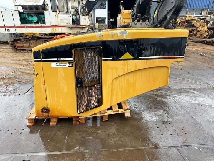 Cat 950 G II engine cover, Auto-onderdelen, Interieur en Bekleding, Gebruikt