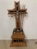 Crucifix Tramp Art 1918, Ophalen