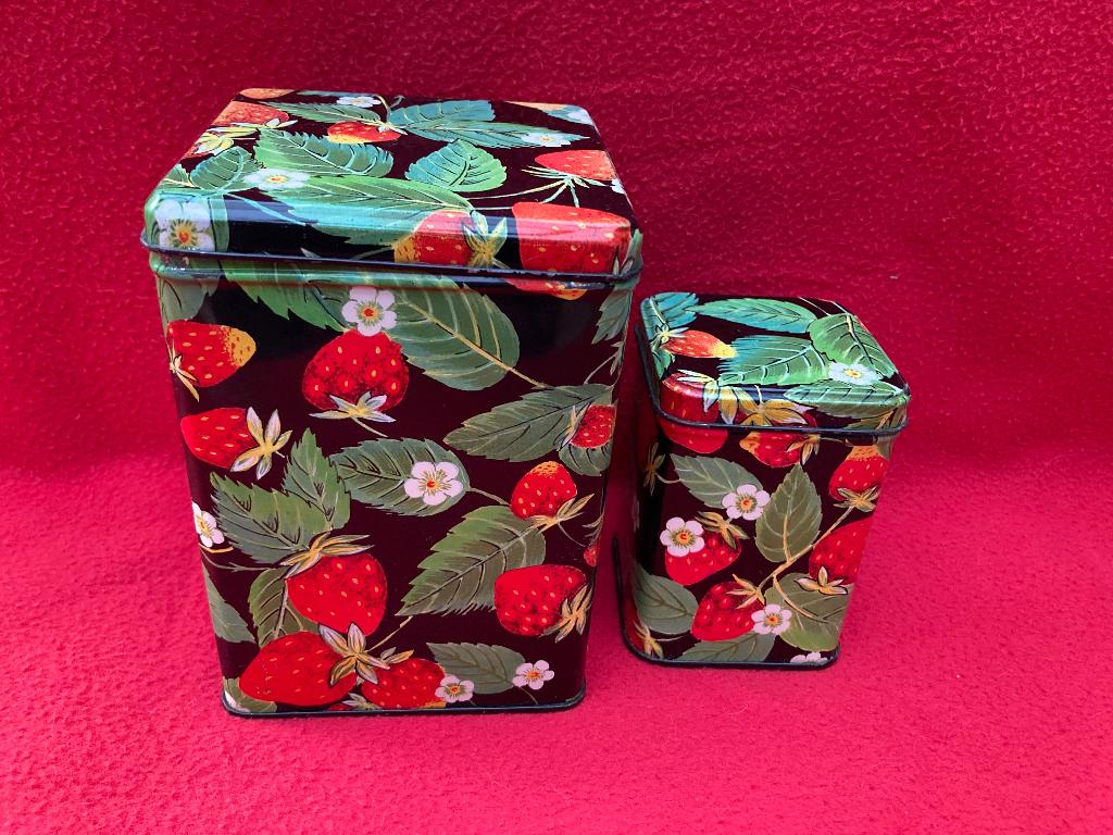 2 blikken dozen, Verzamelen, Ophalen of Verzenden, Zo goed als nieuw