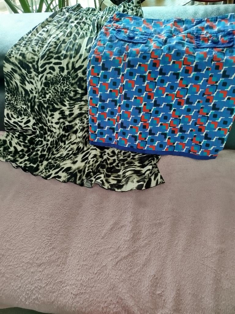 kledingpakket- 2 rokken, Kleding | Dames, Ophalen, Zo goed als nieuw, Maat 36 (S)