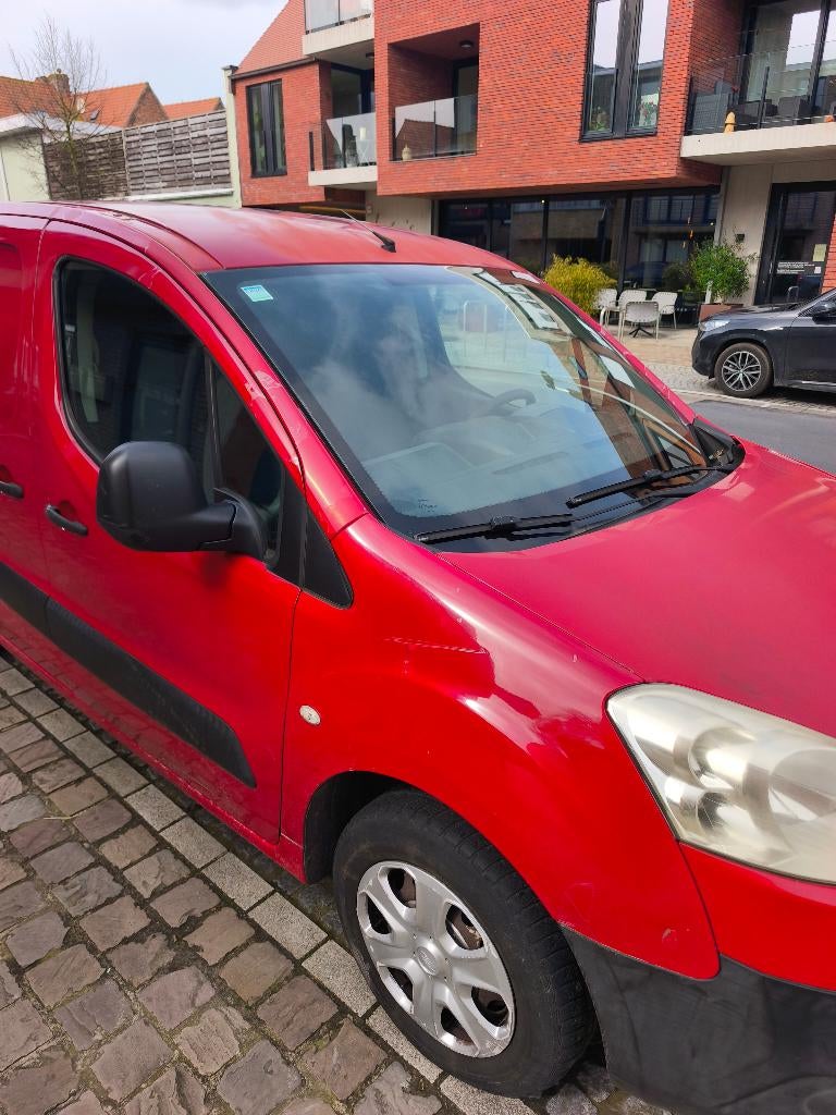 Partenaire Peugeot, Autos, Camionnettes & Utilitaires, Rouge, 4 portes, 3 places, Boîte manuelle