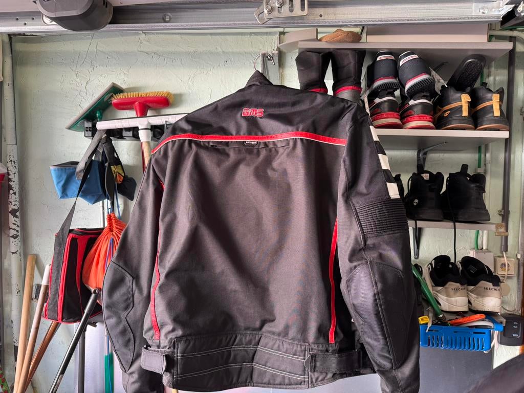 Motorvest XXL – Zwart met rode accenten – Goede staat, Motoren, Ophalen, Tweedehands, Heren, Jas | textiel