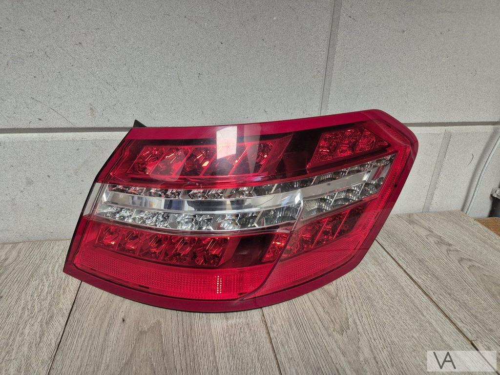 Mercedes E klasse W212 09 - 13 achterlicht rechts SEDAN led, Auto-onderdelen, Gebruikt, -, Ophalen of Verzenden, -