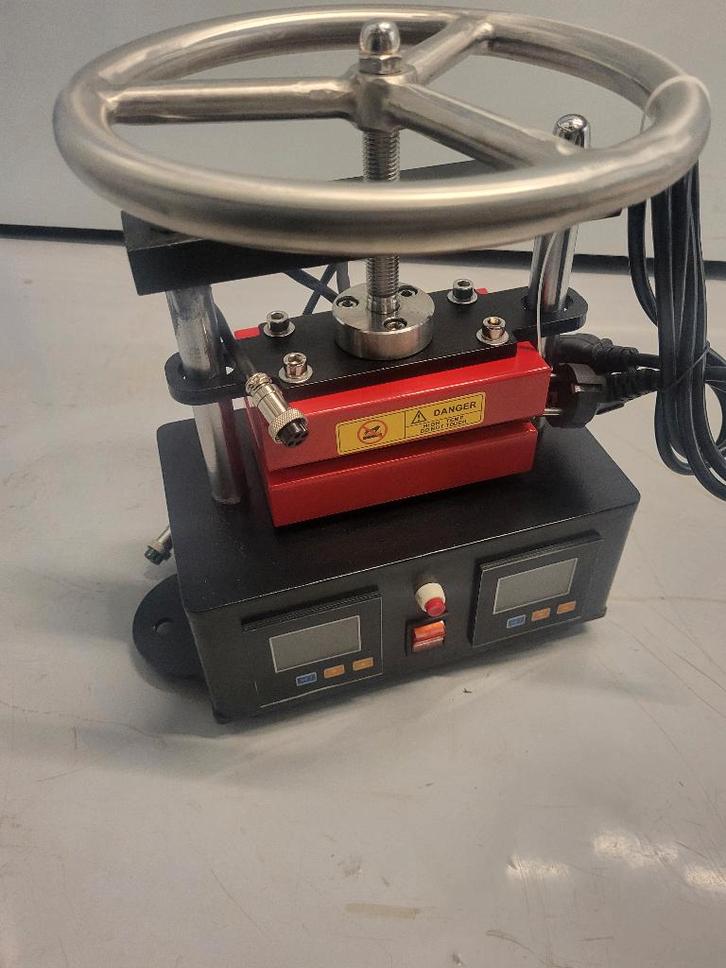 Press a chaud pour imprimer textile, Maison & Meubles, Accessoires pour la Maison | Peintures, Dessins & Photos, Neuf, Imprimé