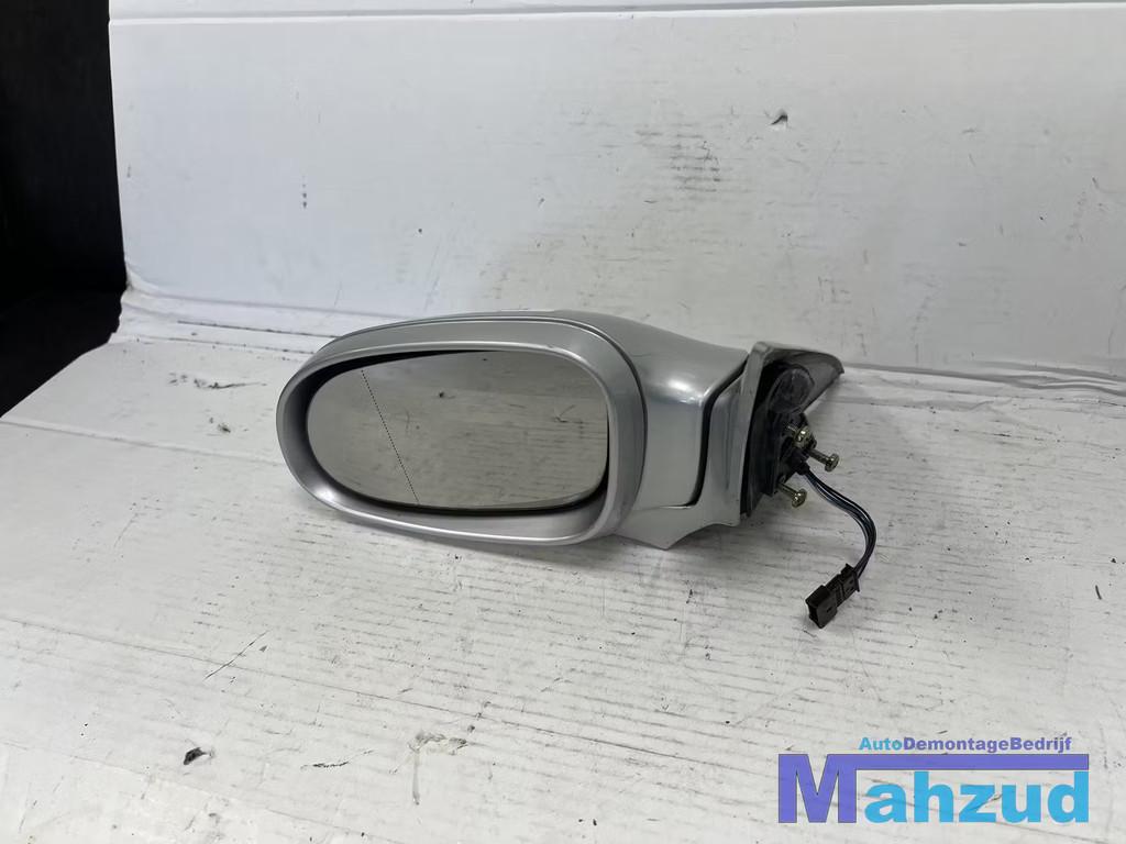 MERCEDES SLK R170 Zilver 744 Links spiegel 2000-2004, Mercedes-Benz AG, Mercedes-Benz, Utilisé, Mercedesstrasse 120
70372  Stuttgart, DE