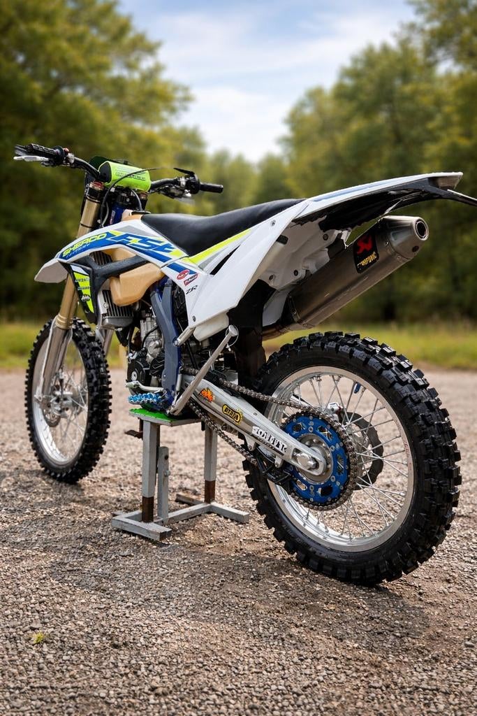 Brutal Sherco SEF 250 2021 ENDURO, Motos, Motos | KTM, Entreprise, Enduro, Enlèvement